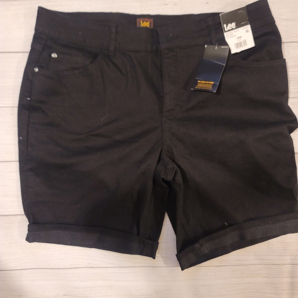 Lee shorts